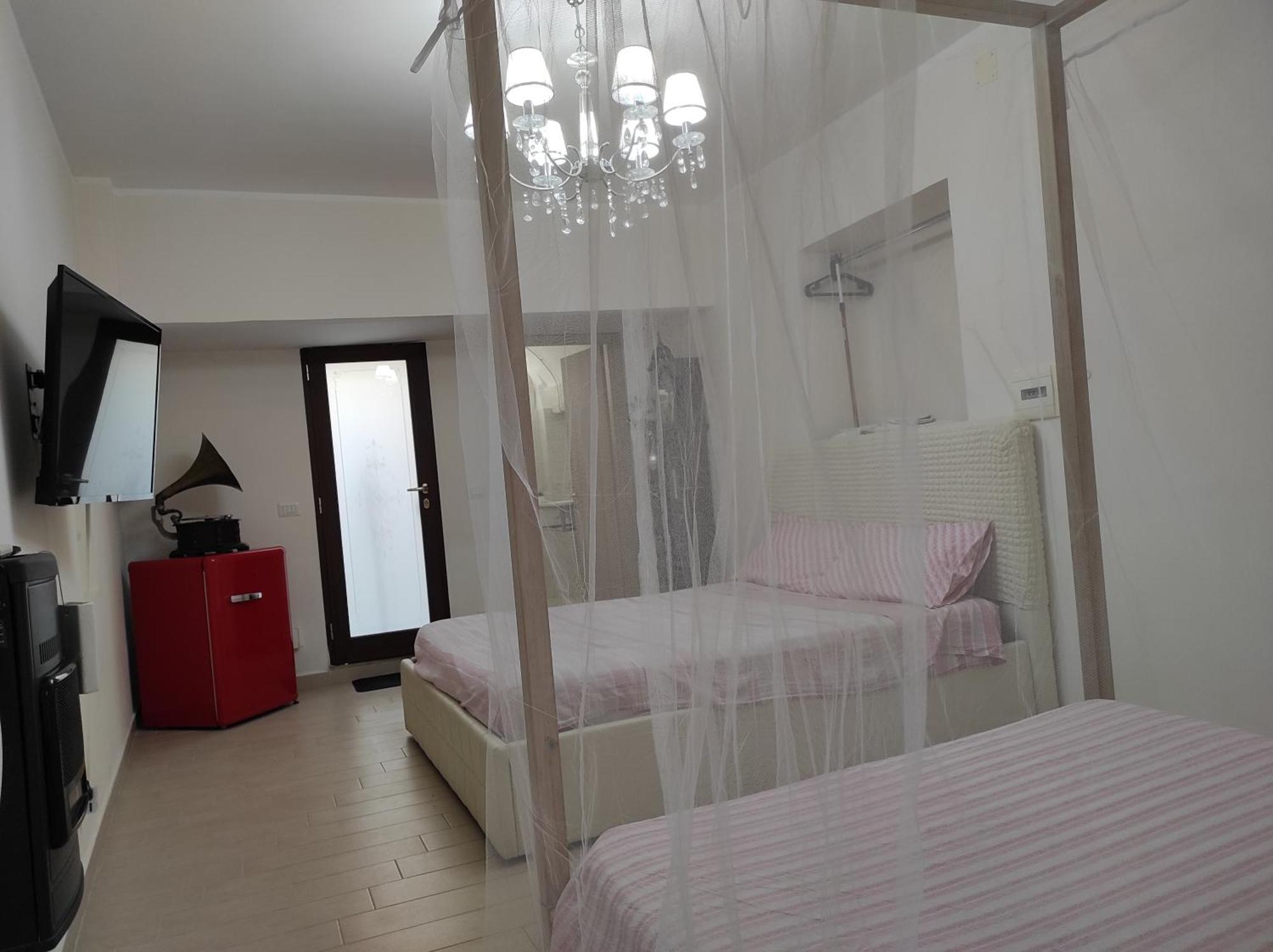 Affittacamere Silvagni Caserta Bilik gambar